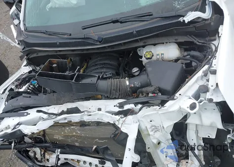 2023 Chevrolet Suburban 4Wd Premier z USA, uszkodzony, nr VIN 1GNSKFKD4PR543841